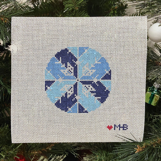 Snowflake BLues Round