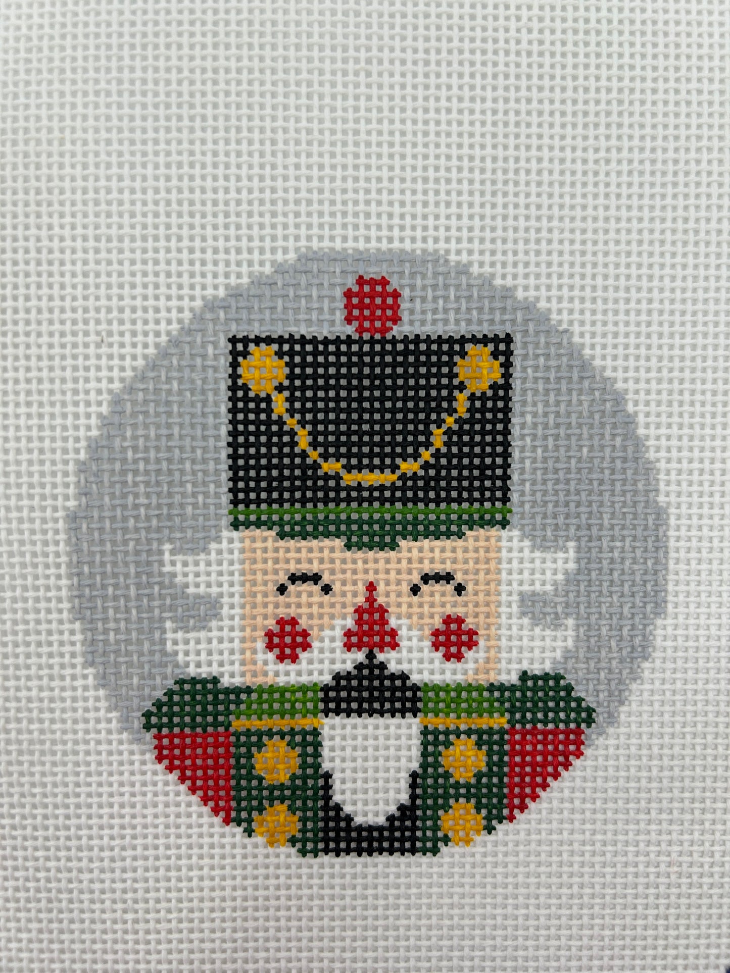 Nutcracker Ferdinand Round