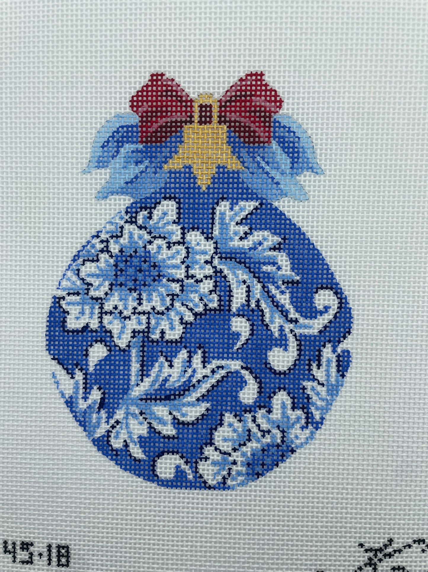 China Blue Floral Ball