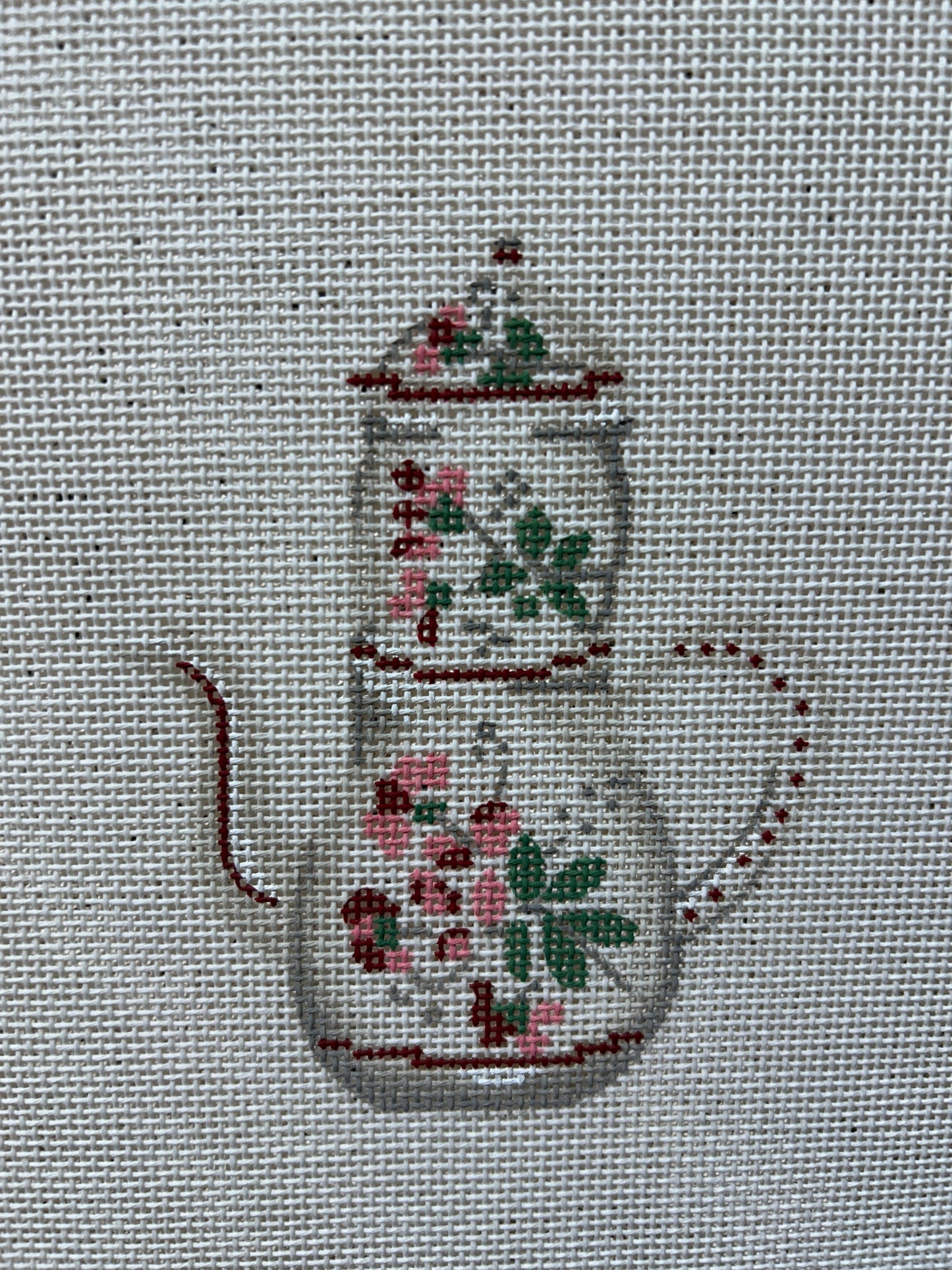 White n Red Kettle