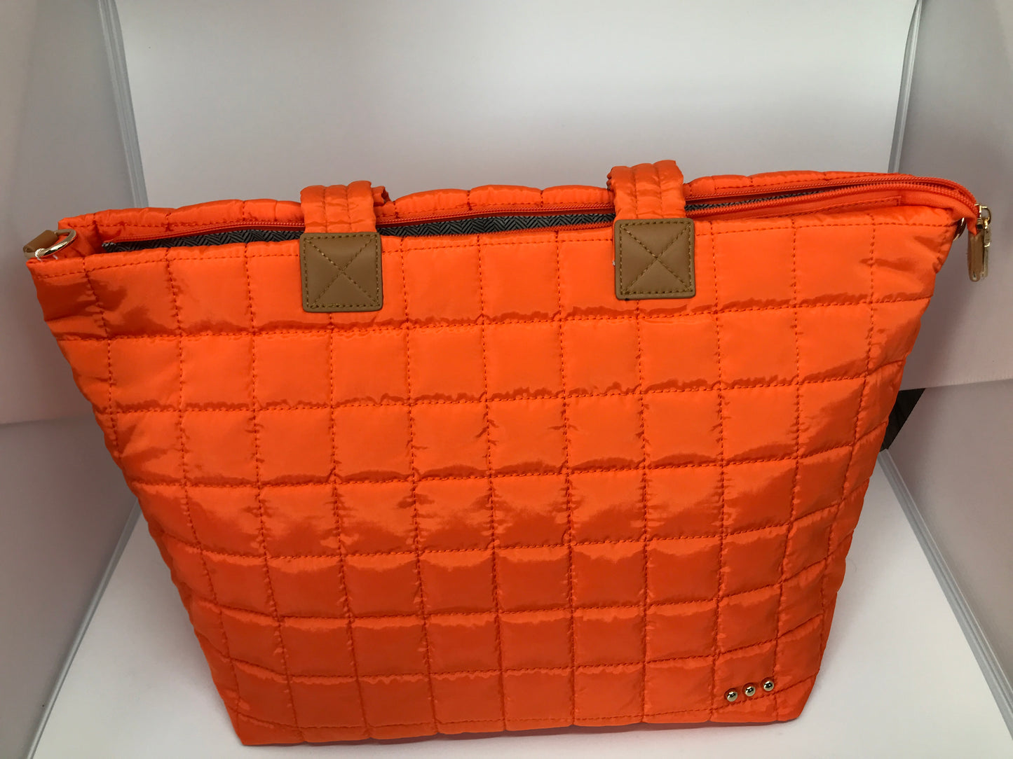 Quilted travel tote Orange