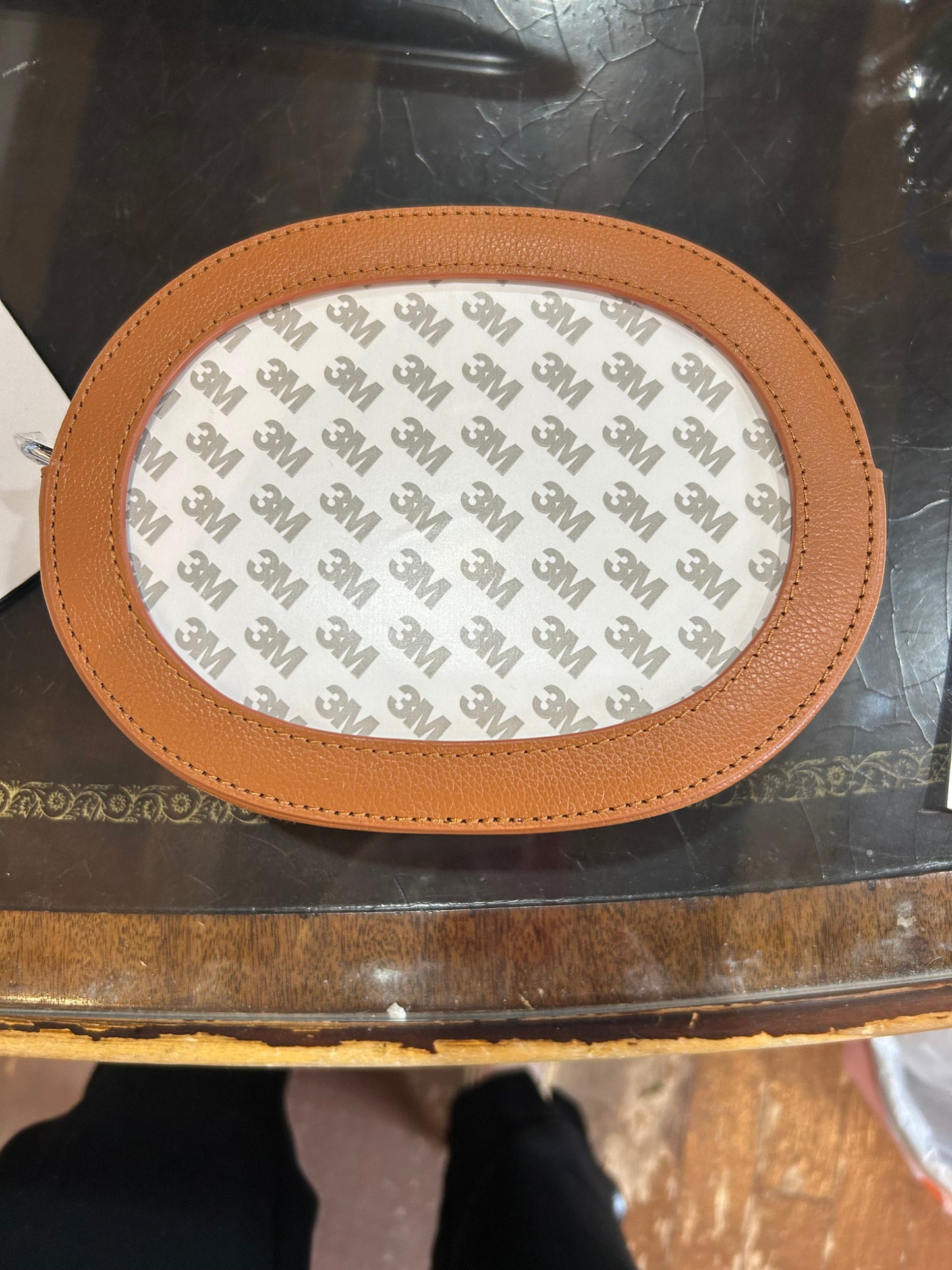 On the Go Oval Leather Bag/Cognac