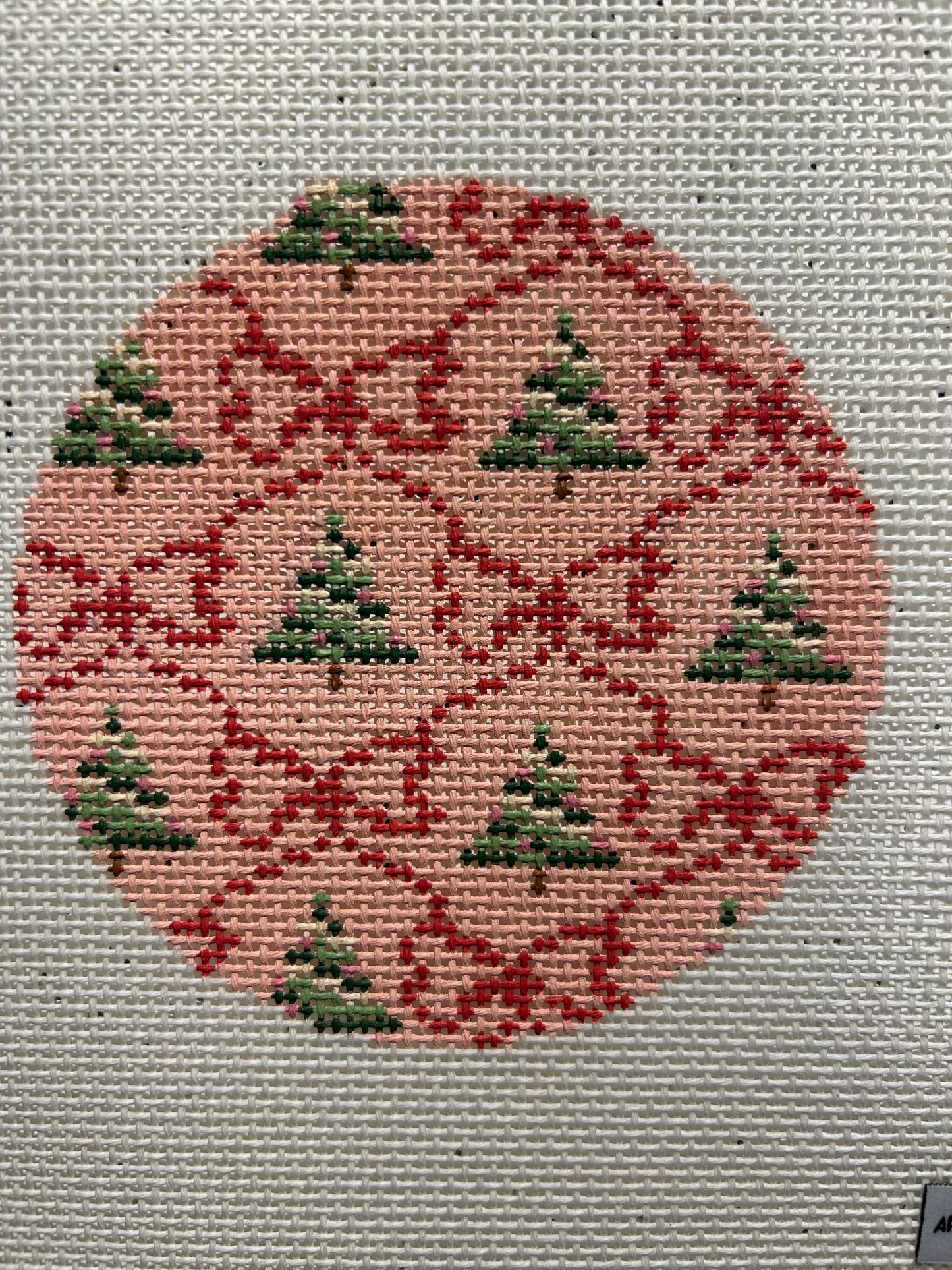 Holiday Bows and Trees Round