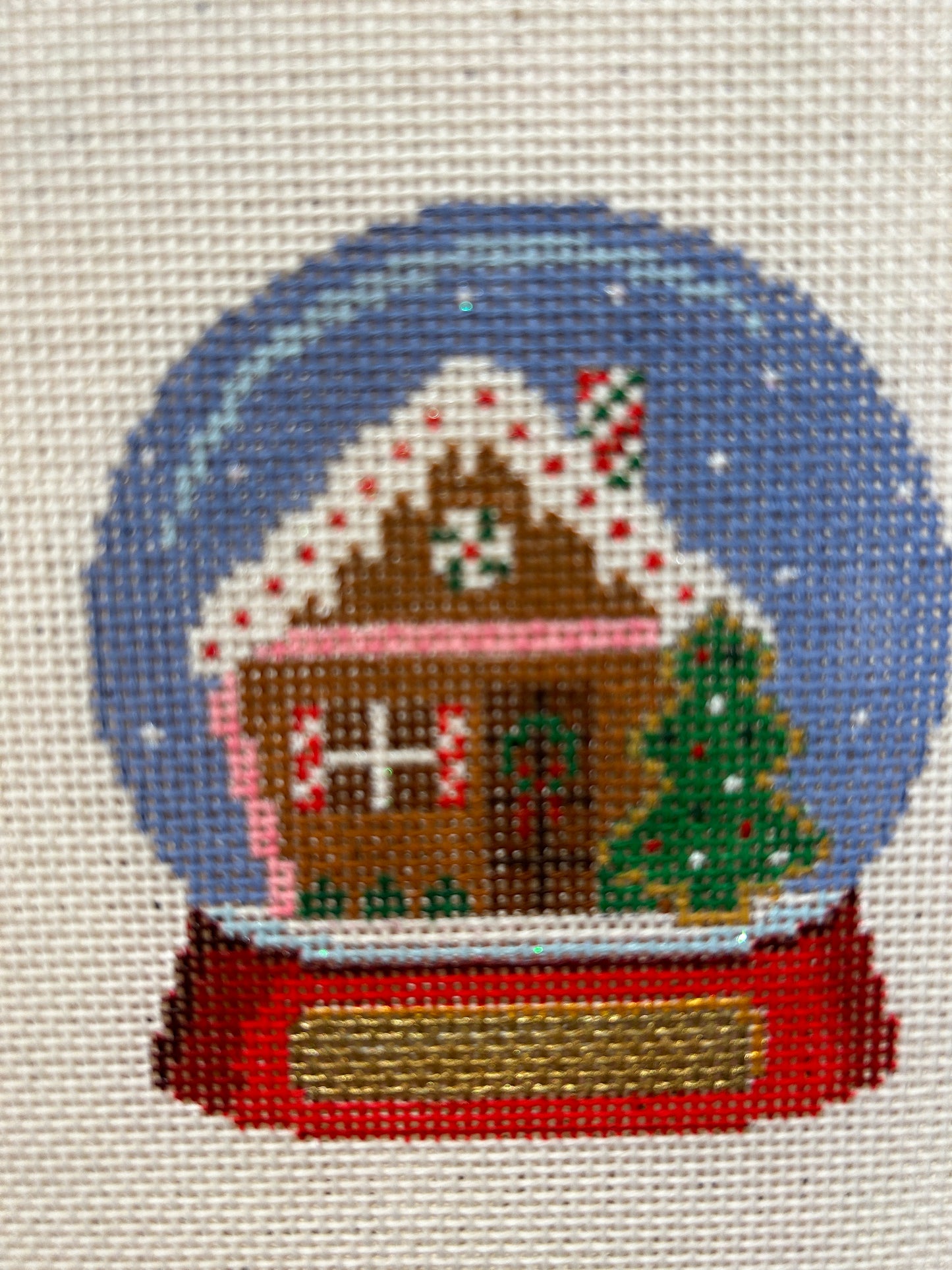 Snow Globe - Gingerbread