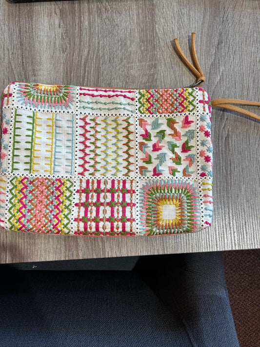 Embroidered Zipper Pouch