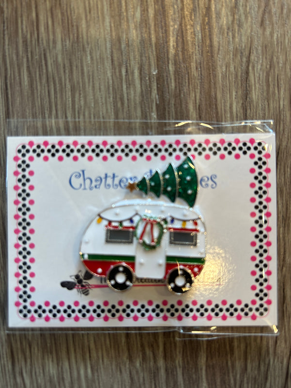 Camper w/ Christmas Tree Needleminder
