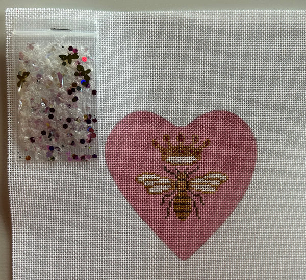 Heart Mini w/clear dome/confetti - Queen Bee