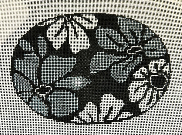 Gingham Blooms Oval/Blk&white insert