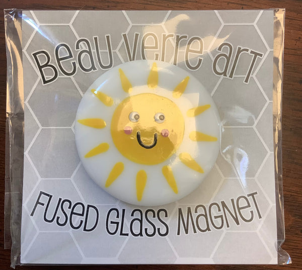 Happy Sun Face Fused glass needleminder