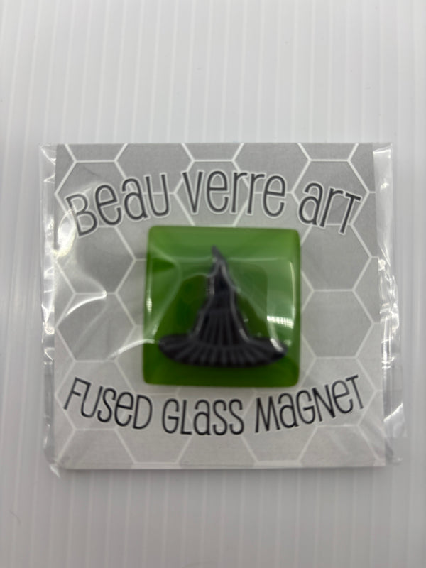 Elphaba's Hat Fused Glass Needleminder