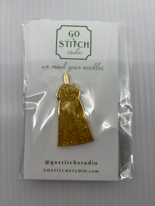 Gold Tassel Needleminder