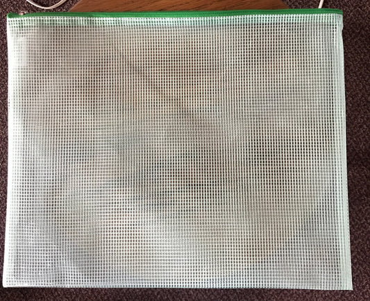 Large Mesh Pouch