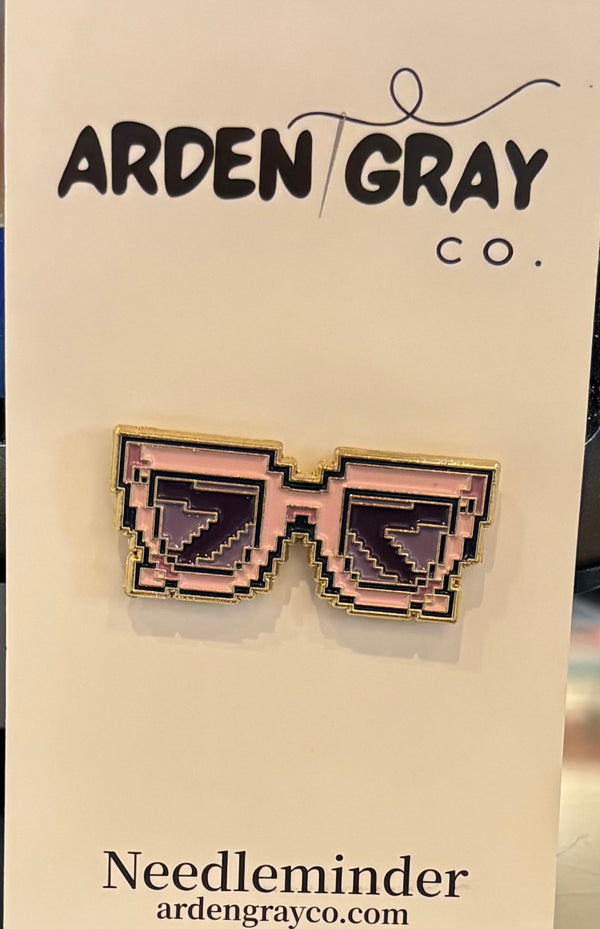 Sunglass Needleminder