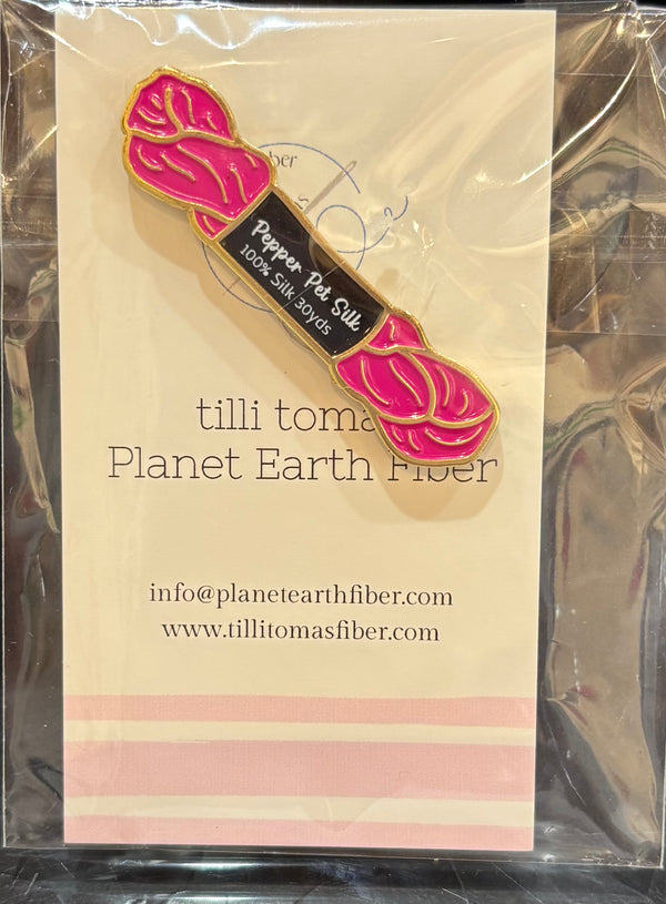 Pepper Pot Silk Needleminder