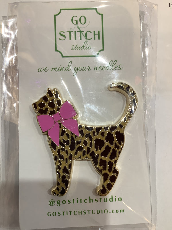 Leopard Kitty Needleminder