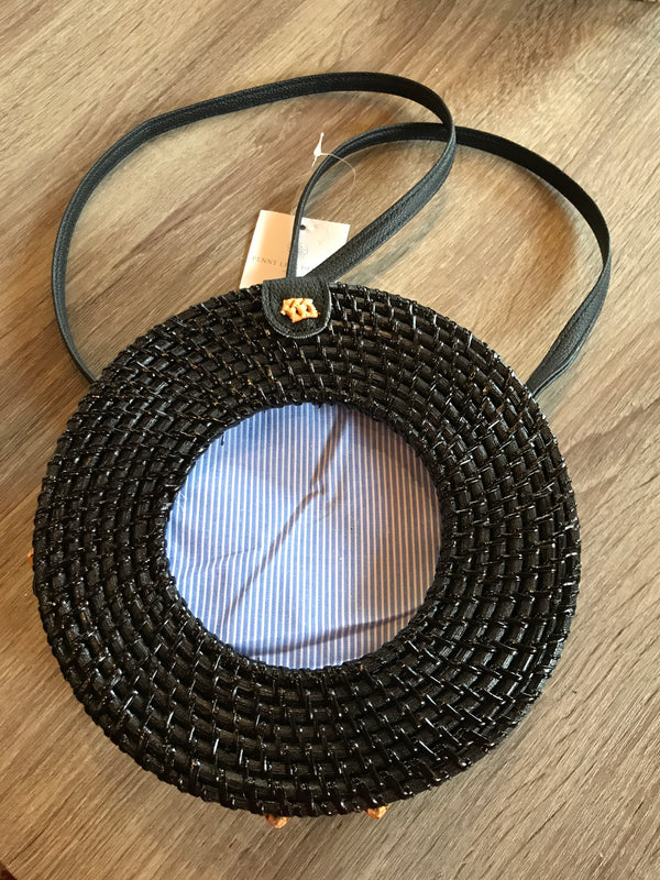 4x4 Round Wicker Bag