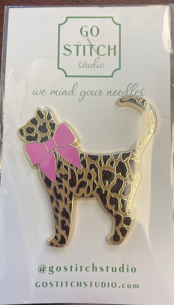 Leopard Kitty Needleminder