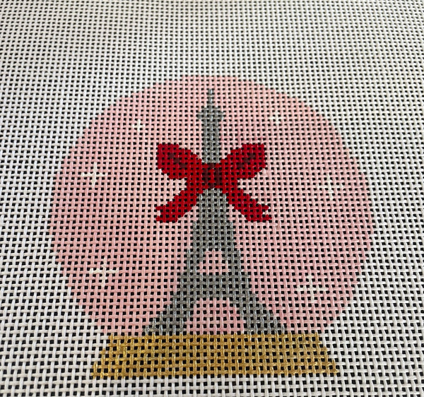 Eiffel Tower Snow Globe