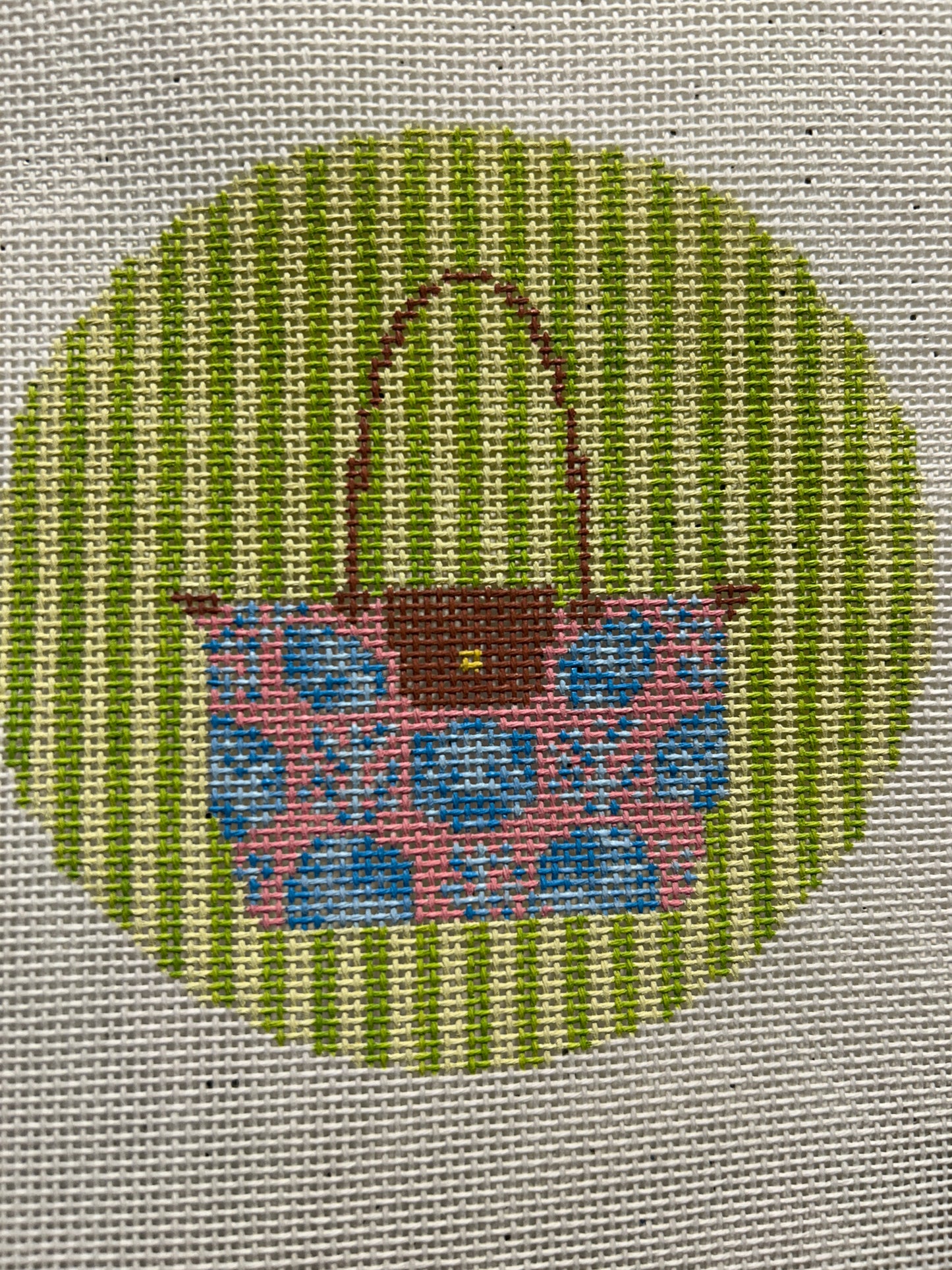 Bright Tote Round