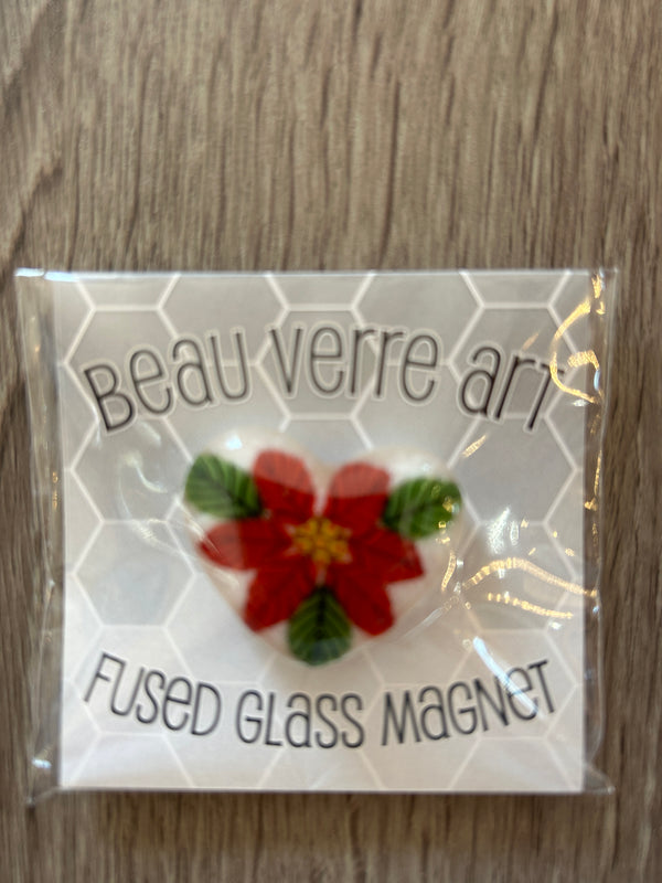 Pointsettia Heart Fused Glass Needleminder