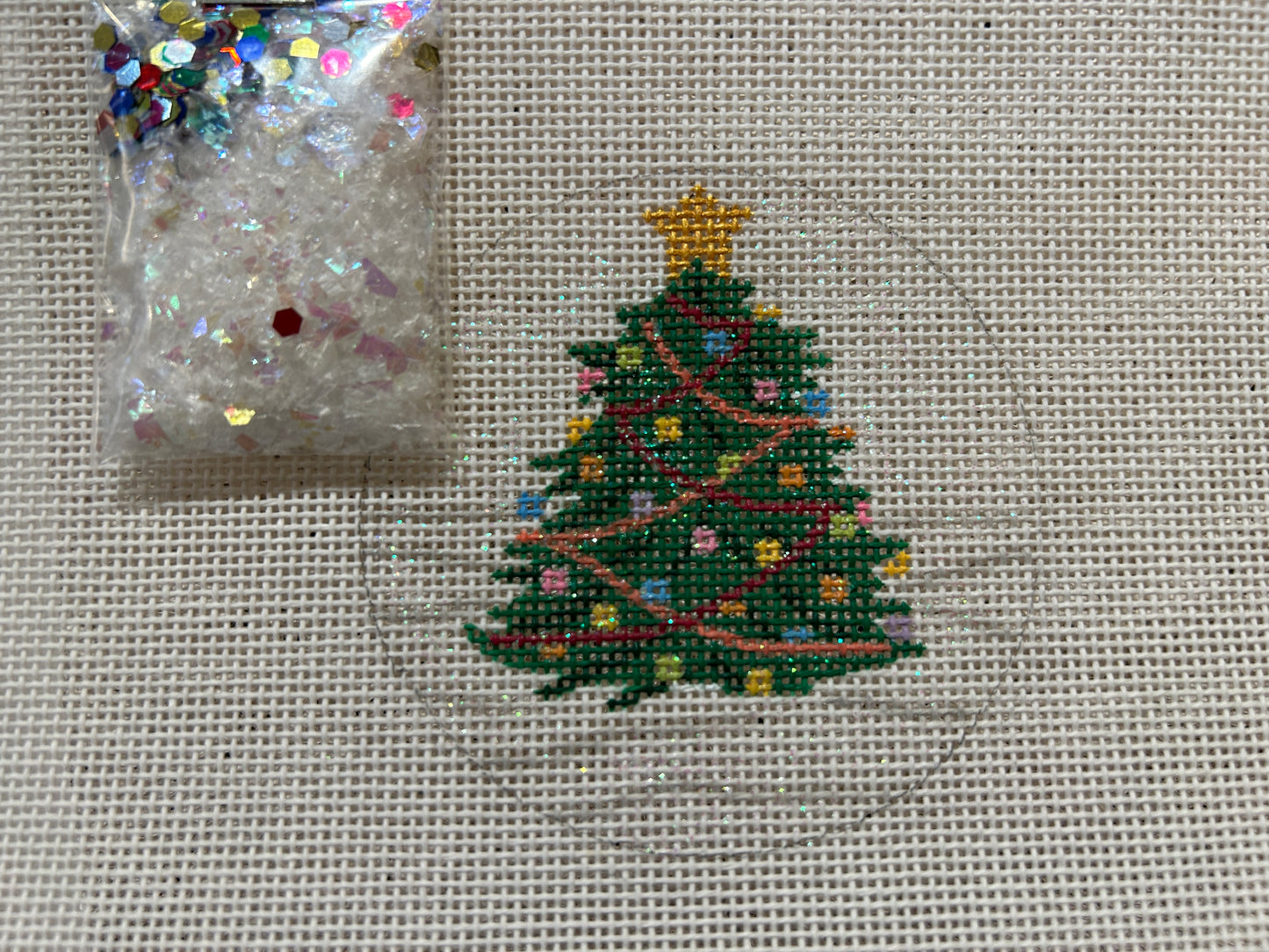 Snow Globe- Christmas Tree w/ Star
