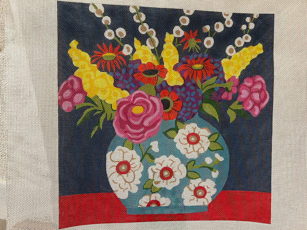 Chinoisserie Vase w/ Bouquet