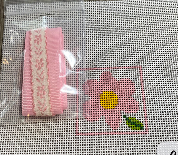 Bookmark Pink Flower w/ Pink-green ribbon